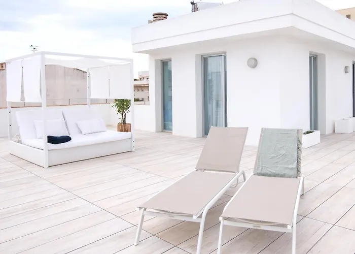 Sea Breeze Apartments