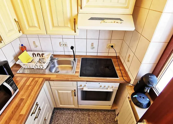 FR13 - Modernes 1-Zimmer-Apartment mit Balkon in Rodgau