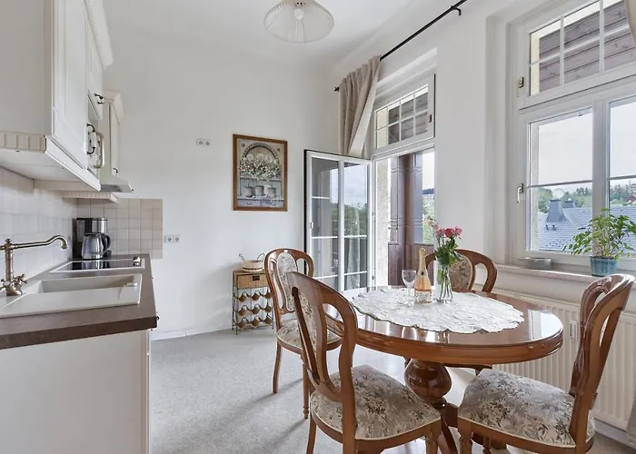 Luxury Boutique Pension