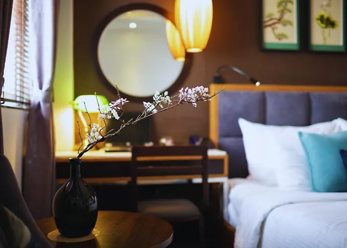 Hotel Emerald Waters Classy
