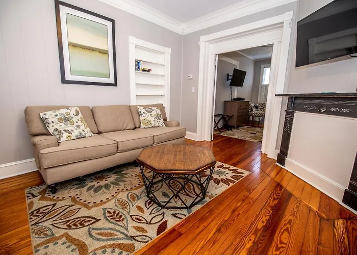 Downtown Annapolis King George 1St Floor Hideaway