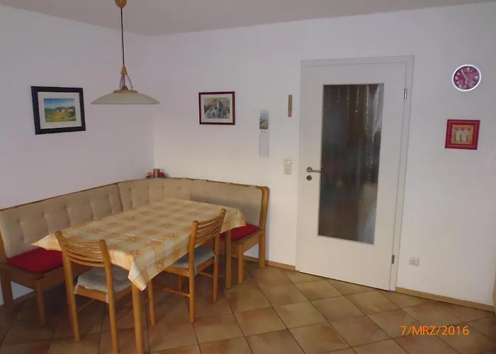 Ferienwohnung Neuendettelsau - Nähe Nürnberg - Schnelles Wlan