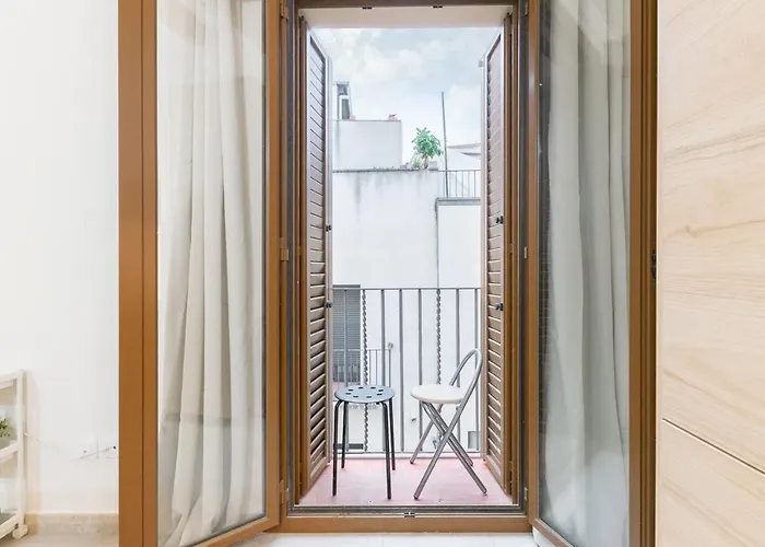 Nice City Center Apartment