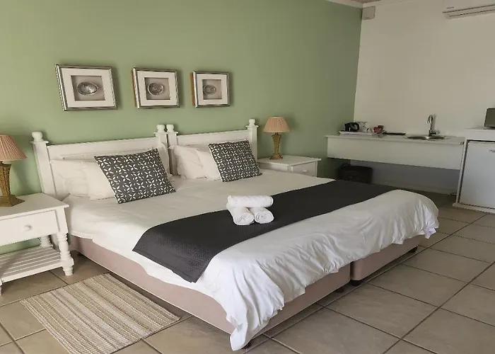 Paternoster Lodge