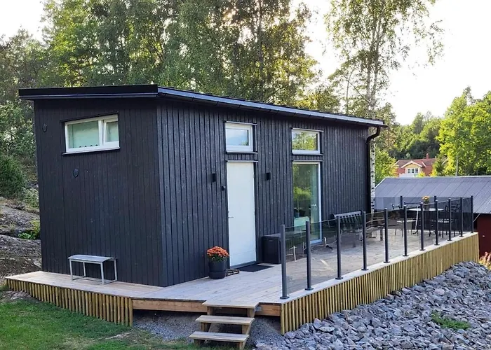 Cabin In The Woods, Close To Lake Maelaren