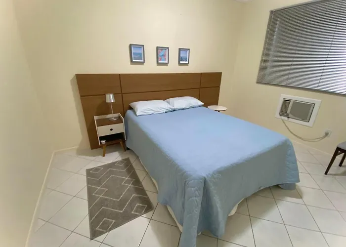 Apartamento central c/ Garagem e Wi-fi