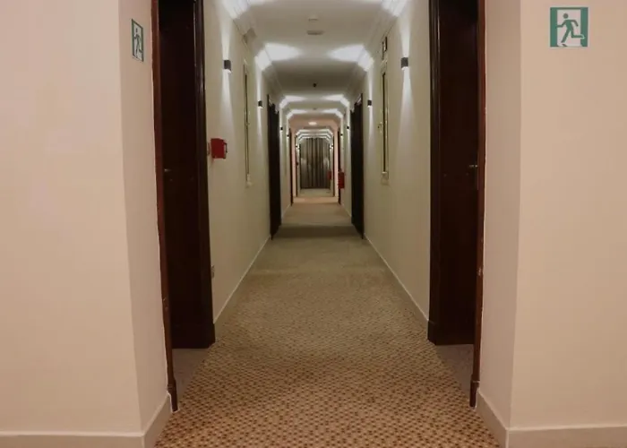 Golden Airport Hotel