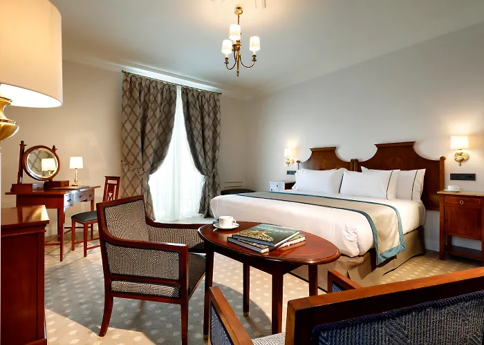 Eurostars Hotel Real