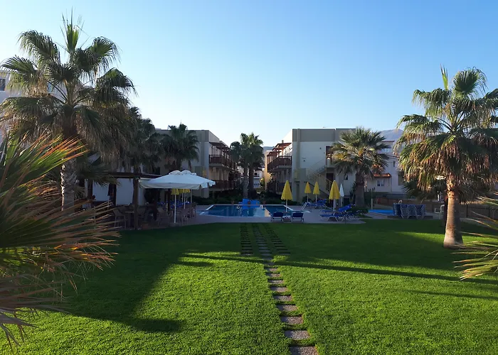 Ilian Beach & Apartments