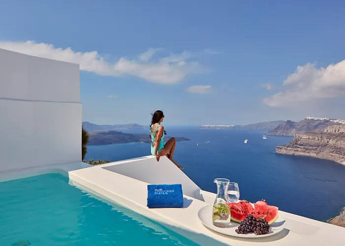 Alti Santorini Luxury Suites (Adults Only)