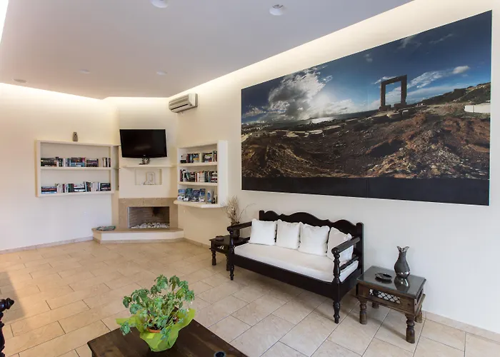 Liana Beach Hotel&Spa