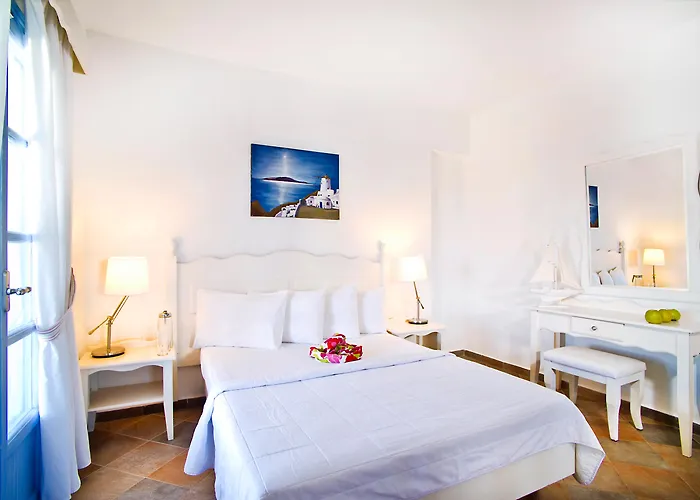 Koufonisia Hotel & Resort