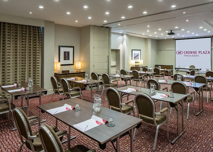 Crowne Plaza Reading