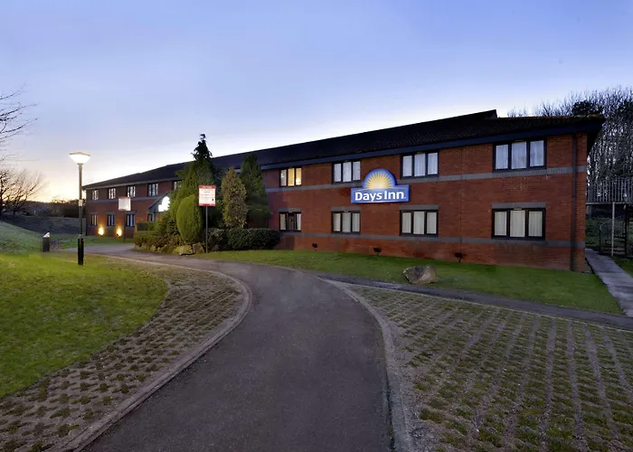 Days Inn By Wyndham Membury M4
