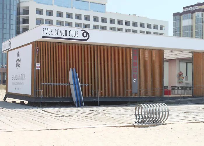 Tryp By Wyndham Lisboa Caparica Mar