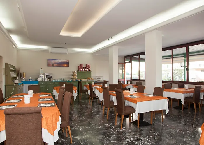 Ute Hotel