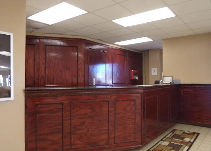 Regency Inn & Suites
