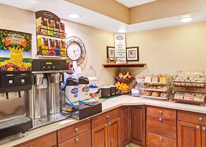 Baymont By Wyndham Indianapolis