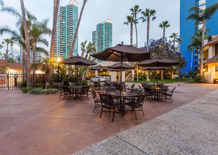 Wyndham San Diego Bayside