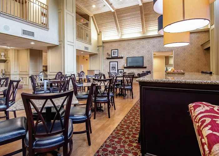 Hampton Inn&Suites Williamsburg-Richmond Road