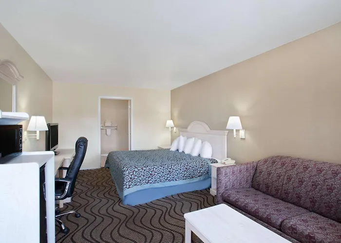 Days Inn By Wyndham Kerrville