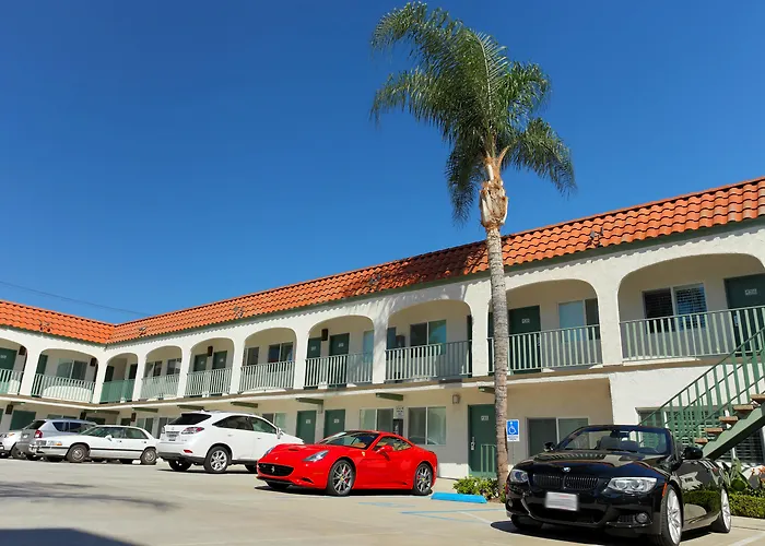Dunes Inn - Sunset (Adults Only)