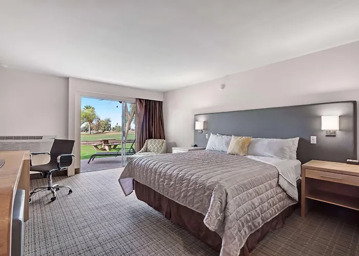 Ramada By Wyndham Holtville Golf Resort/El Centro