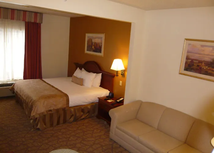 Wingate By Wyndham - Streetsboro