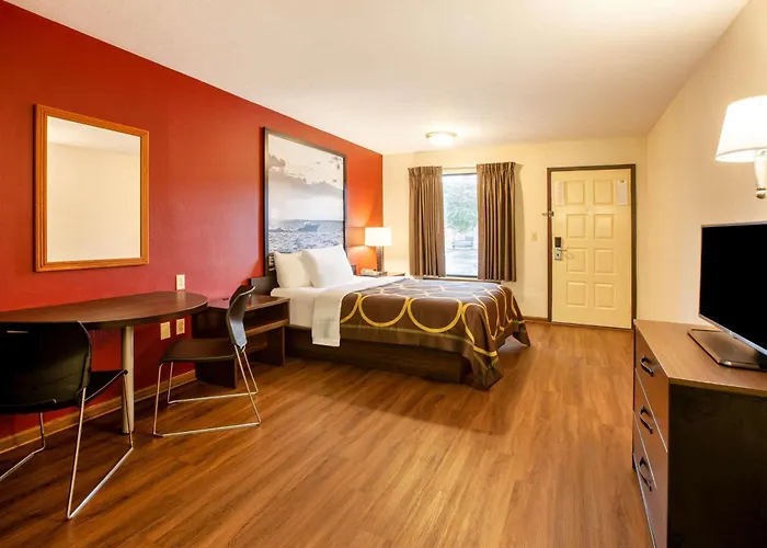 Super 8 By Wyndham Sandusky