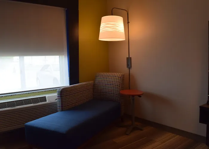 Holiday Inn Express & Suites Sparta