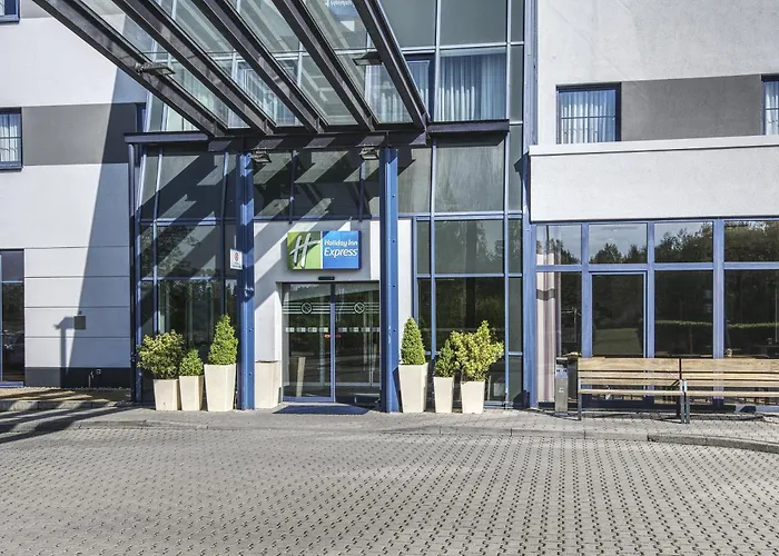 Holiday Inn Express Frankfurt Airport By Ihg