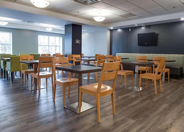 Country Inn & Suites By Radisson, Niagara Falls, On