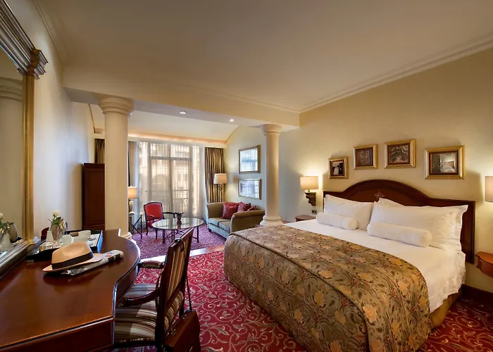 The Michelangelo Hotel