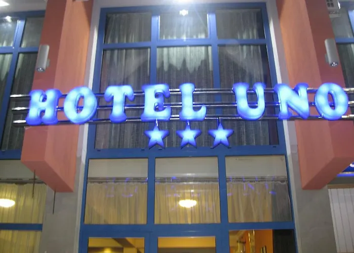Hotel Uno