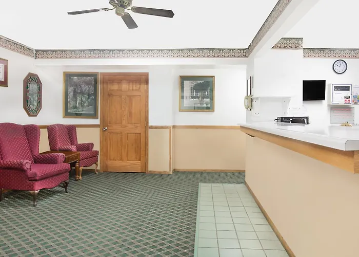 Super 8 By Wyndham Chillicothe