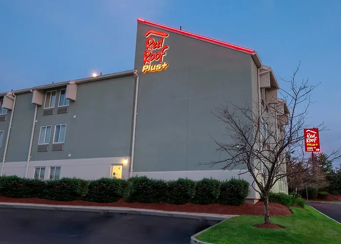 Red Roof Inn Plus+ Boston - Logan