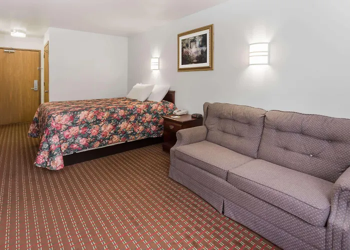 Days Inn Stoughton Wi.