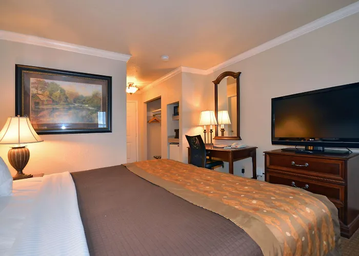 Baymont By Wyndham Mcalester Hwy 69