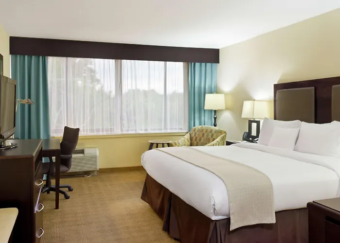 Doubletree By Hilton Tinton Falls-Eatontown