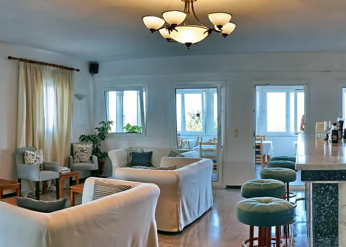 Akti Hotel & Apartments