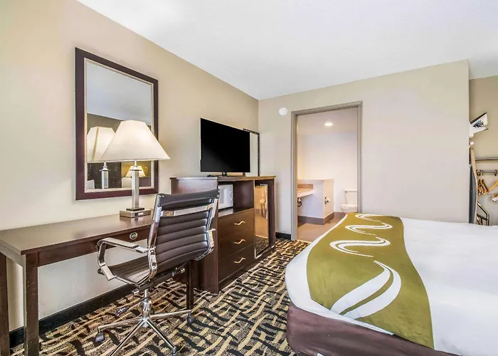 Quality Inn & Suites York East