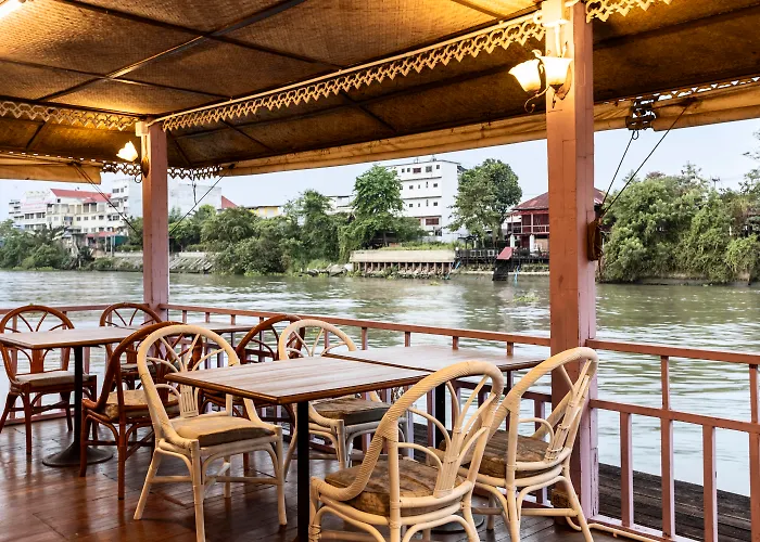 Ayothaya Riverside Hotel