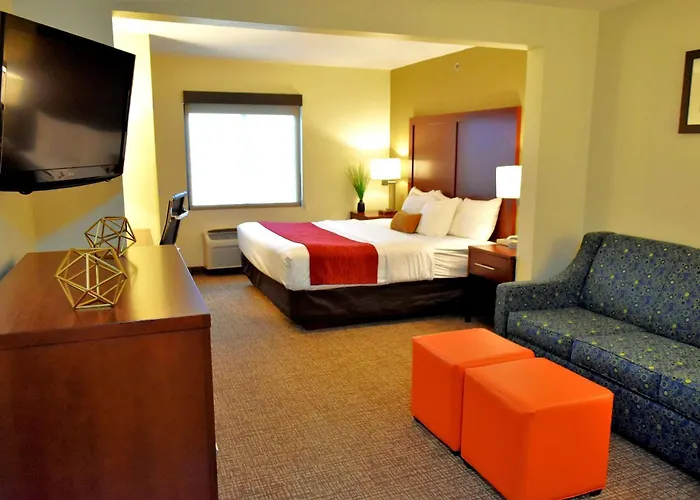 Comfort Inn & Suites Greenville I-70