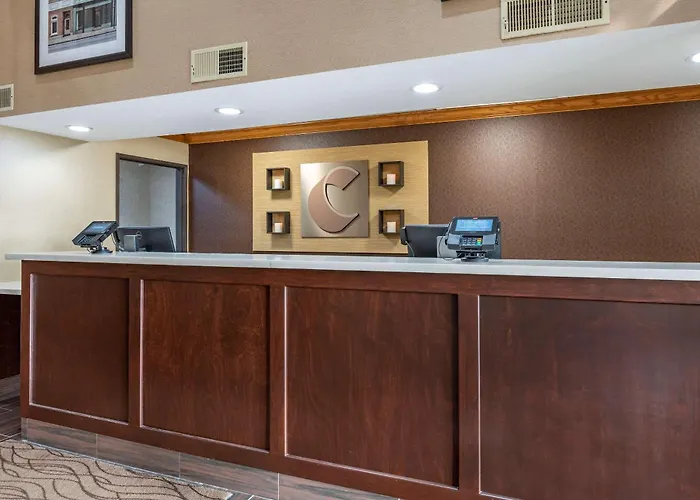 Comfort Inn & Suites Napoleon