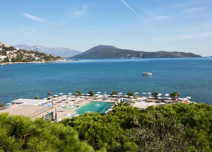 Palmon Bay Hotel & Spa