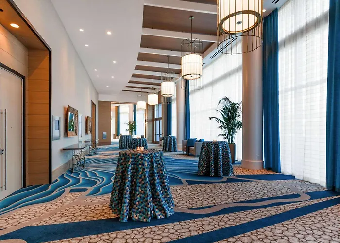 Wyndham Grand Clearwater Beach