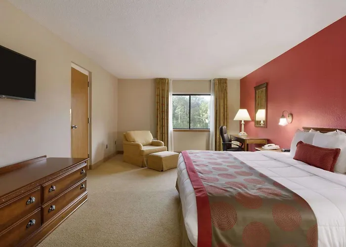 Ramada By Wyndham Raleigh