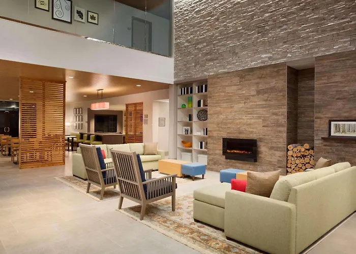 Country Inn & Suites By Radisson Asheville River Arts District