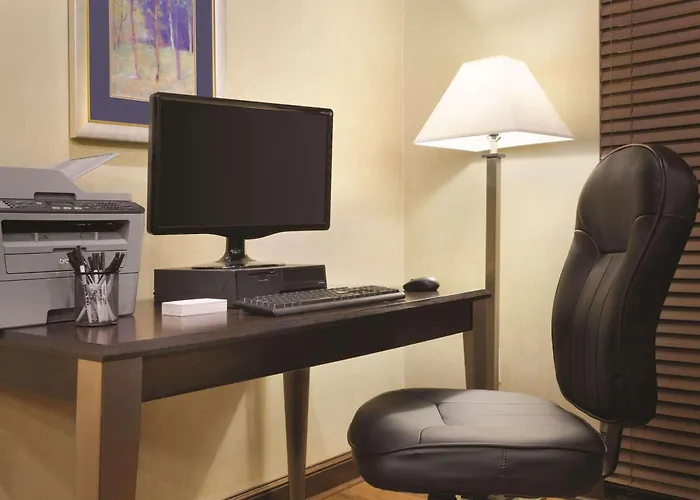 Park Inn By Radisson Albany