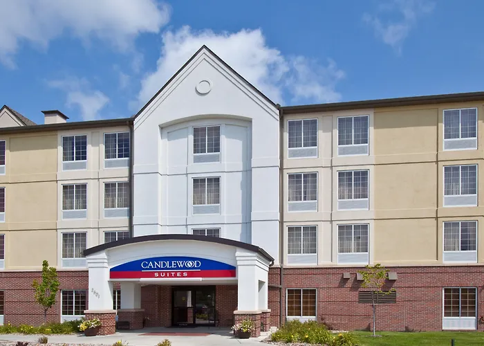 Candlewood Suites Omaha Airport